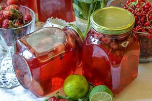 Компот мохито с клубникой и лаймом (на зиму) Компот мохито с клубникой и лаймом (на зиму)