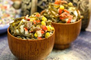 Салат из крабовых палочек с морской капустой