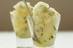 Яблочная гранита